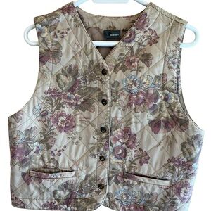 Vintage Liz Wear Floral Quilted Vest - Cream and Purple EUC